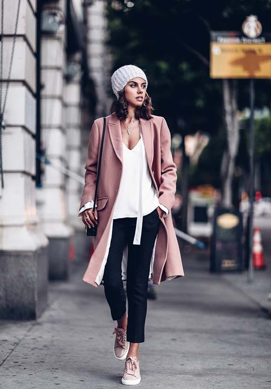How to Wear Pastel Colors In Winter
