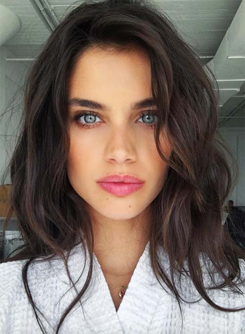 Most Successful Petite/ Shortest Models Of All Time: Sara Sampaio