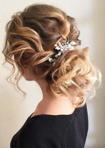 53 Swanky Wedding Updos in 2022 for Every Bride-To-Be - Glowsly