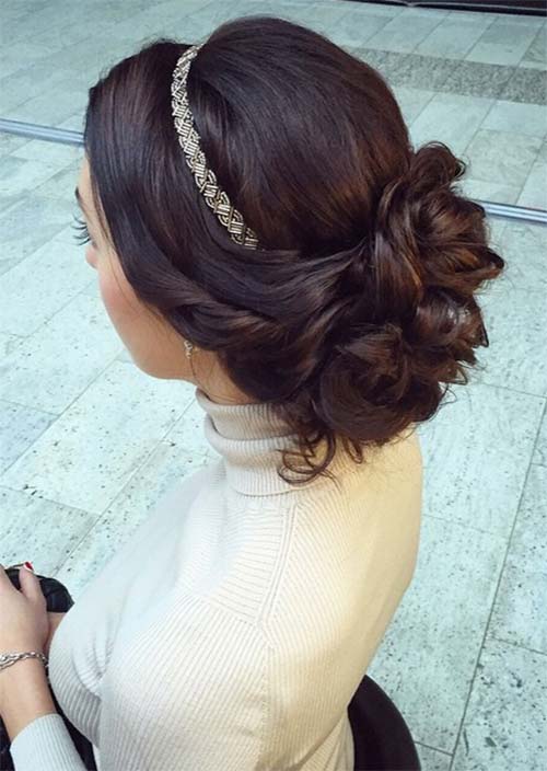 Bridal/ Wedding Updos Hairstyles: Gathered Curls Wedding Updo