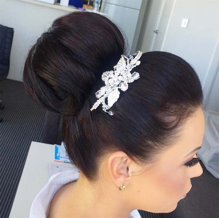 Bridal/ Wedding Updos Hairstyles: Simple and Clean High Bun