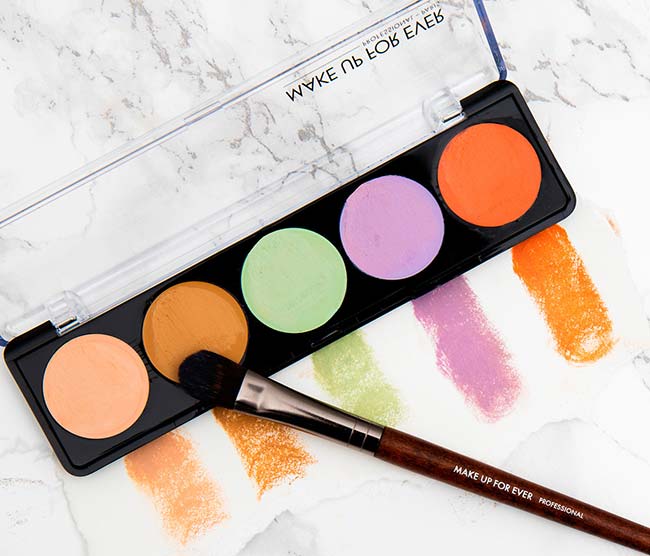 Best Color Correcting Makeup Palettes: Make Up For Ever 5 Camouflage Cream Palette Color Correct and Conceal Palette