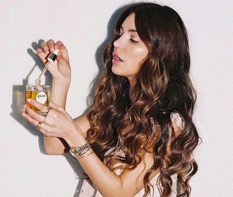 How to Use Hair Oils Right