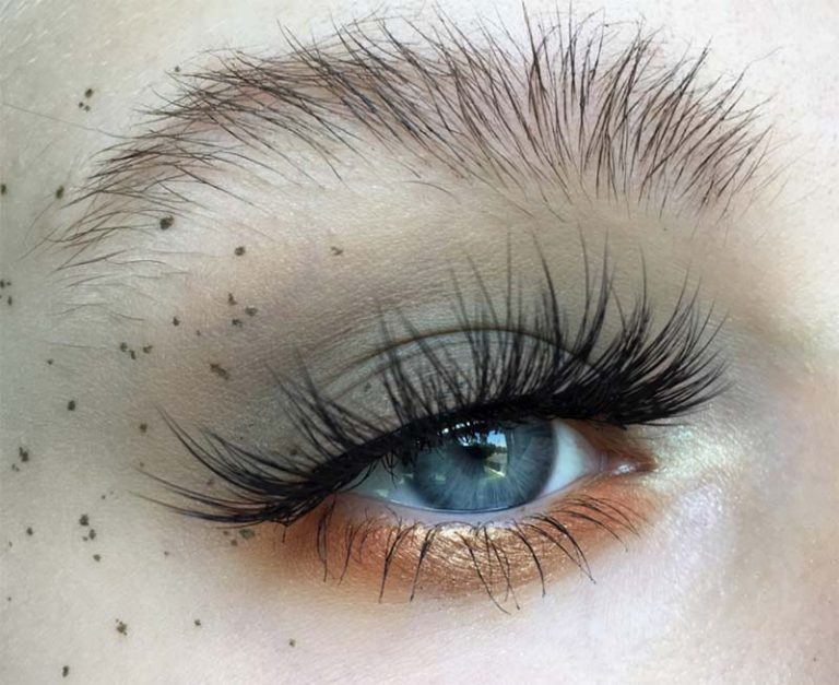 Eyelash Extensions Guide Types, Costs, Removal & Aftercare Tips