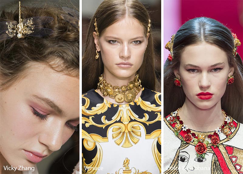 Spring/ Summer 2018 Hair Accessory Trends: Gold Barrettes
