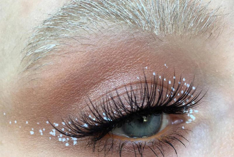 Eyebrow Bleaching Tips How to Lighten Eyebrows at Home