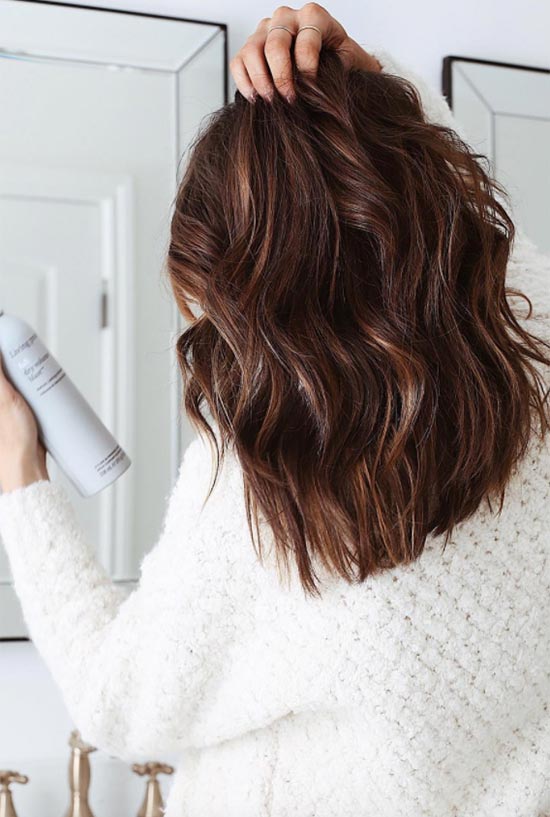 How to Use Dry Conditioner on Your Hair