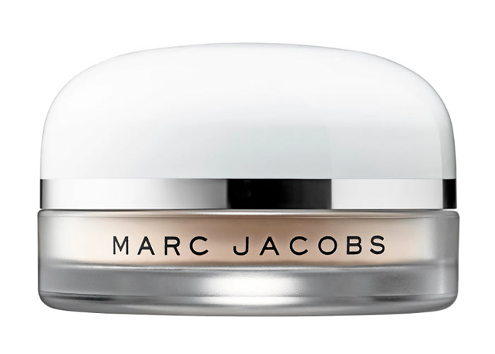Best Setting Powders: Marc Jacobs Beauty Finish-Line Perfecting Coconut Setting Powder