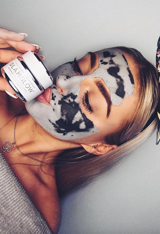 How to Use a Facial Mud Mask