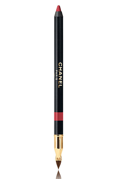 Best Lip Liners & Lip Pencils: Chanel Le Crayon Lèvres Precision Lip Definer