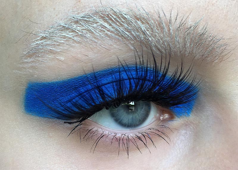 Blue Eye Makeup Tips: Blue Eyeshadow Tips