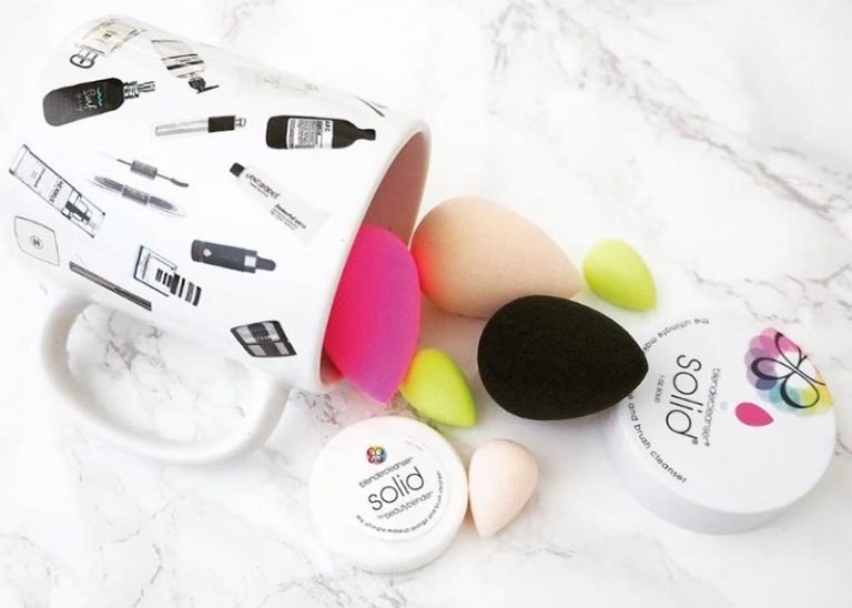 How to Clean Beauty Blender Properly Glowsly