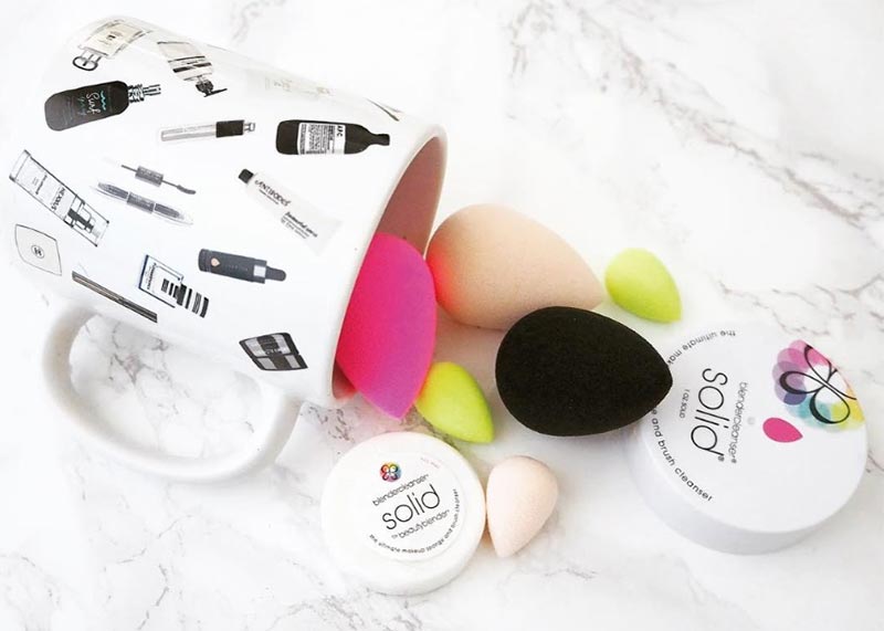 How to Clean Beauty Blender The Right Way