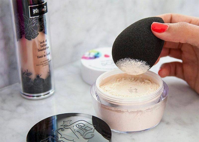 How to Use Beauty Blender for Baking Makeup