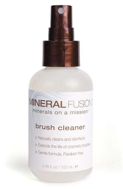 Best Makeup Brush Cleaners: Mineral Fusion Brush Cleaner  