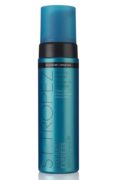 Best Makeup Products to Fake Freckles: St. Tropez Self Tan Express Advanced Bronzing Mousse 