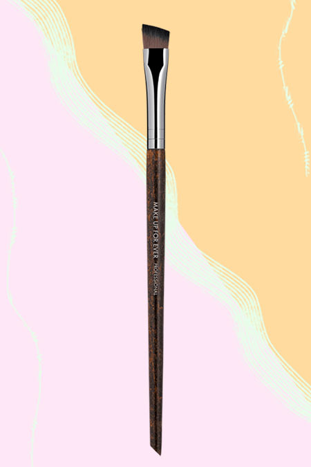 Types of Makeup Brushes: Small Angle Brush