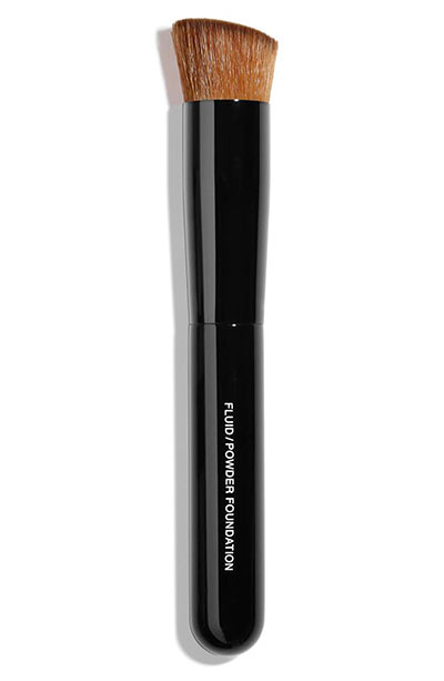 Best Foundation Brushes: Chanel Les Pinceaux de Chanel 2-in-1 Foundation Brush