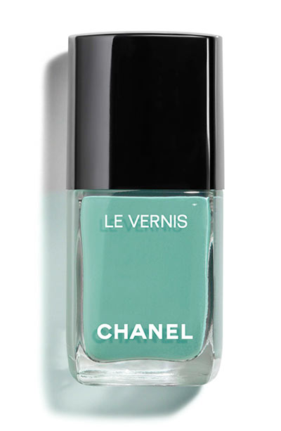 Best Green Nail Polish Colors: Chanel Le Vernis Longera Nail Colour in 590 Verde Pastello