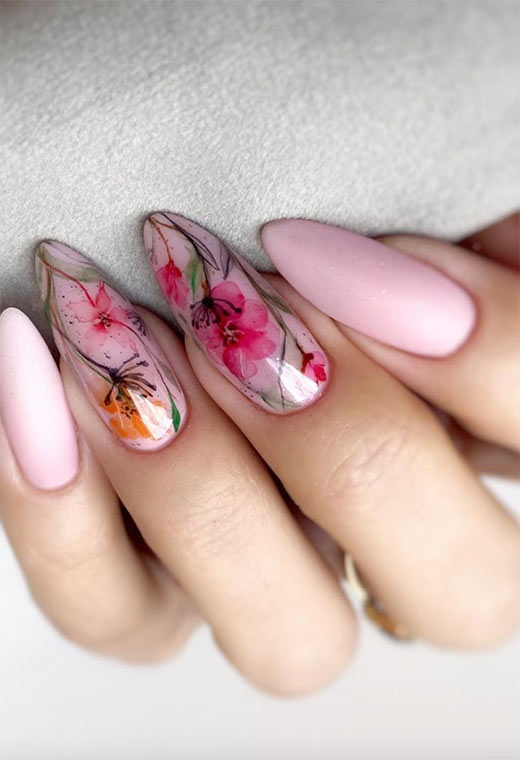 Flower Nail Designs: Pretty Flower Nails