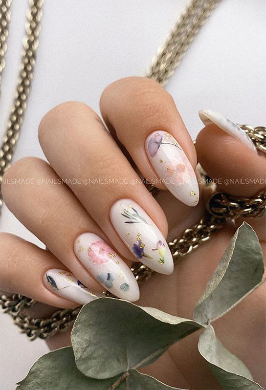 Flower Nail Designs: Pretty Flower Nails