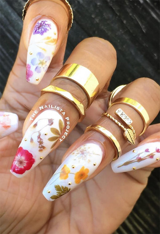 Diseños de uñas de flores: bonitas uñas de flores