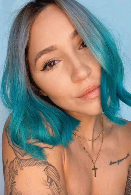 How to Dye Hair with a Semi-Permanent Color?