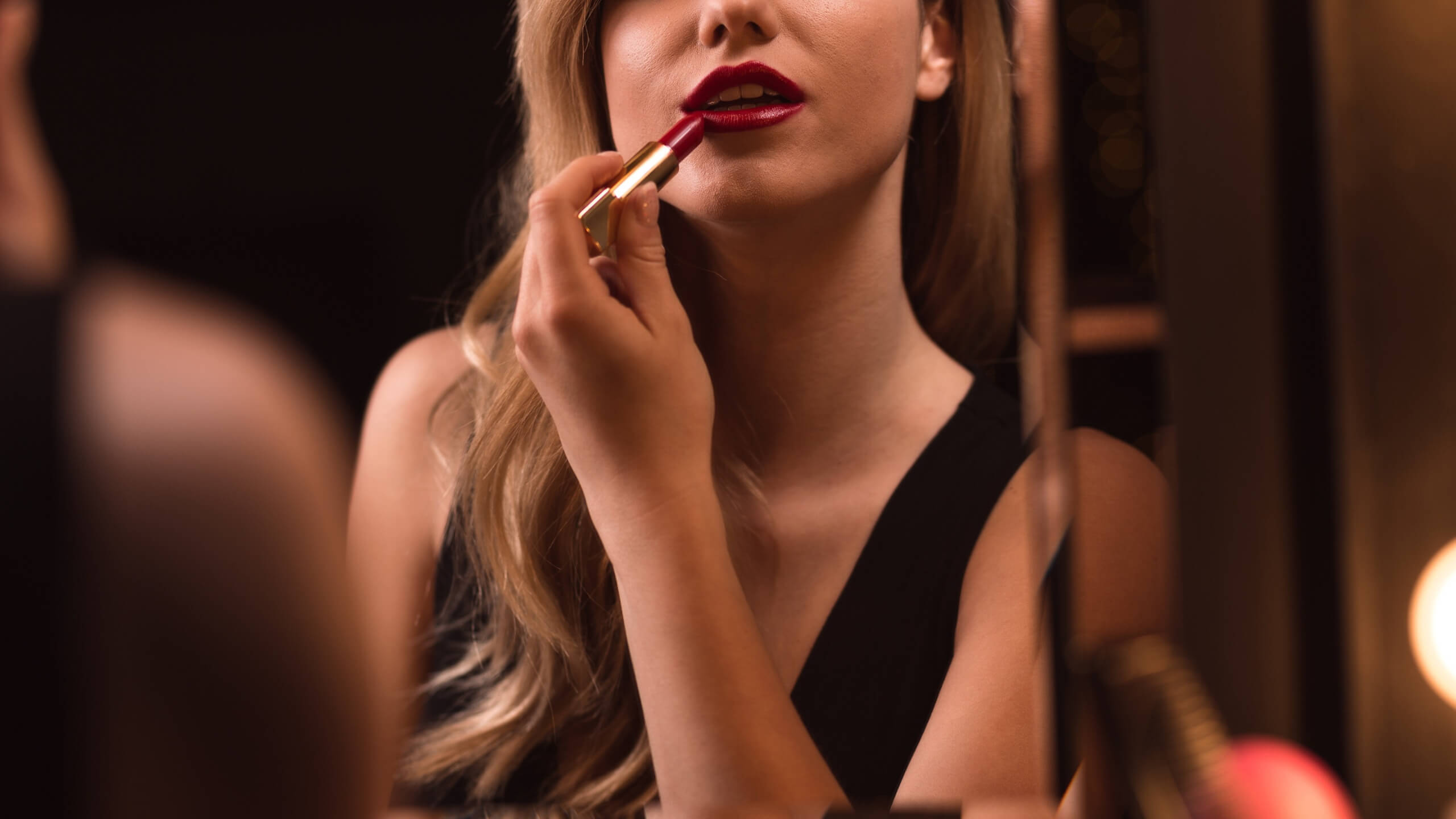 How To Choose Your Best Red Lip - Glowsly