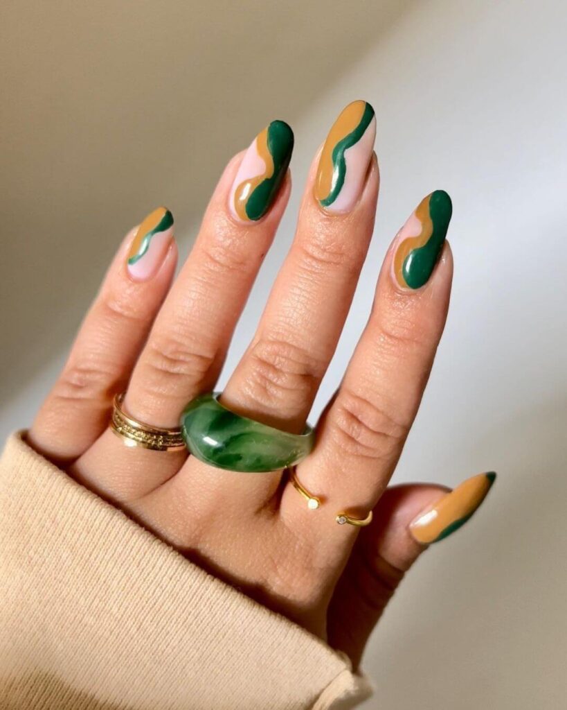 Green 70s swirls nail polish